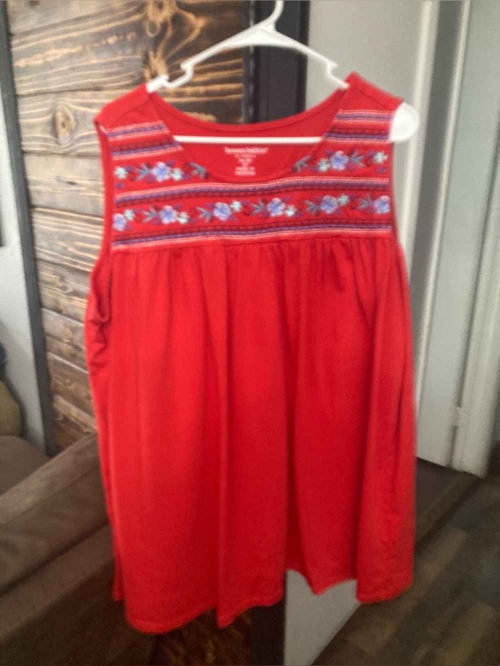 Woman’s Tank Top Size 2XL